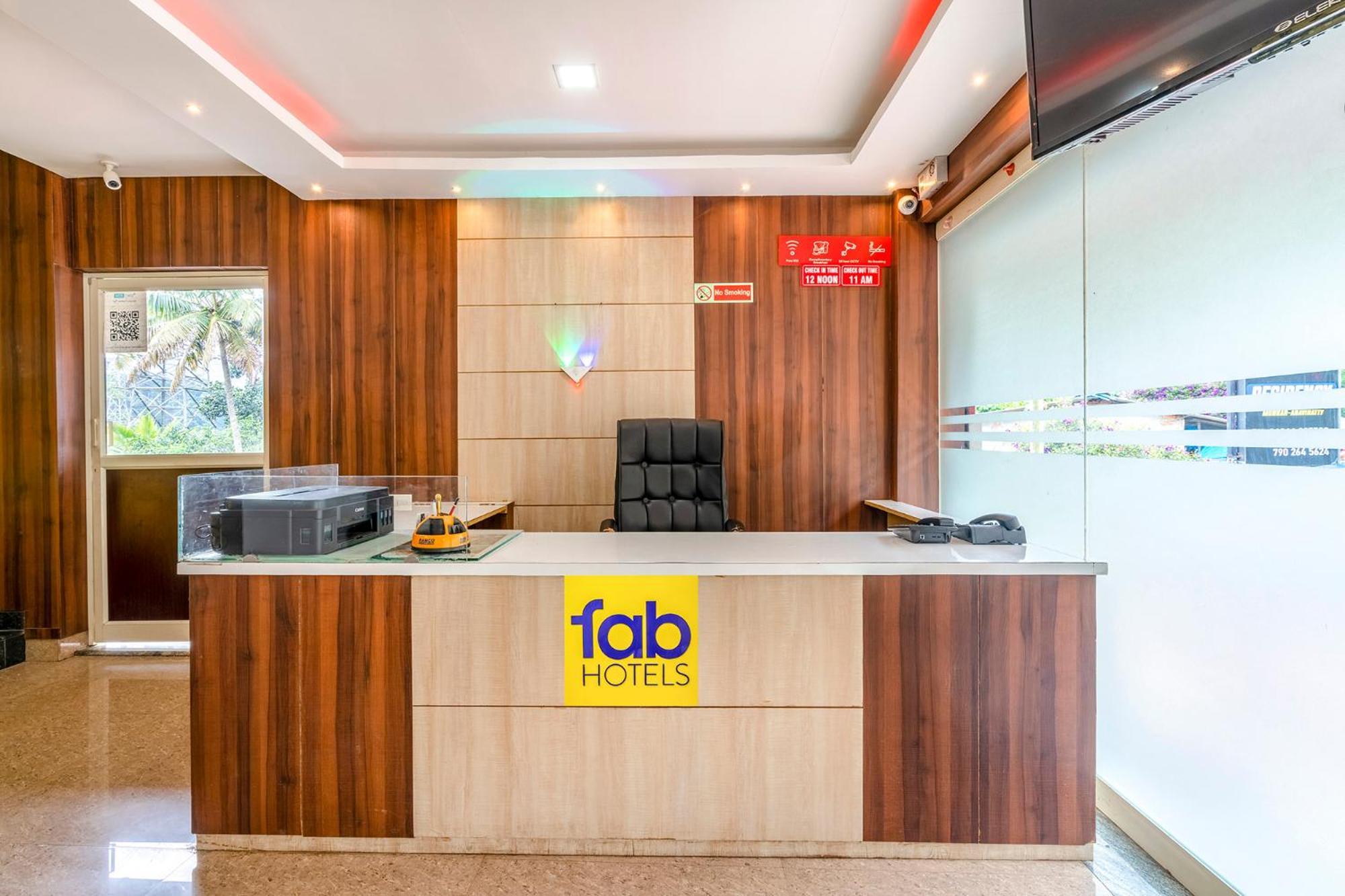 Fabhotel Abrigo Residency Anaviratty Exterior foto